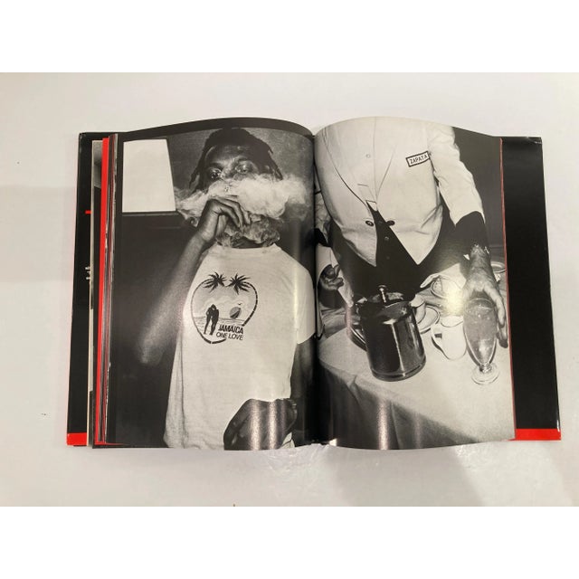 Andy Summers "Throb" 1983 Book Signed Autograph Police Photos Collectible For Sale - Image 10 of 12