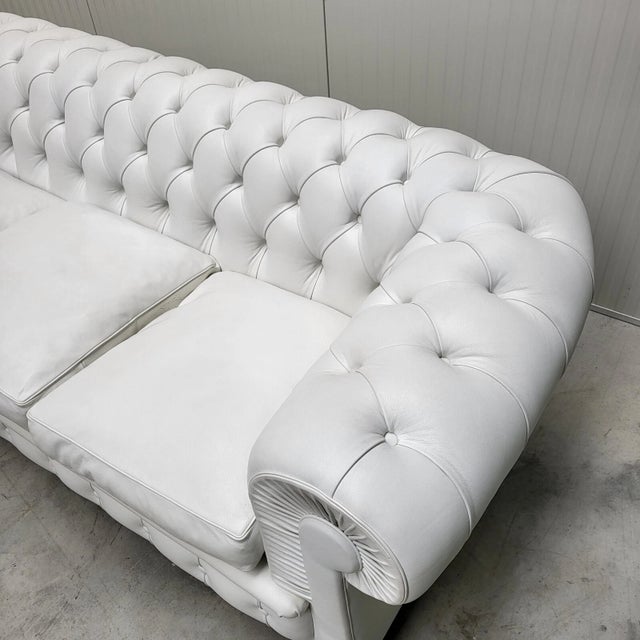Poltrona Woman 4 Seater Chester Sofa Chesterfield Italy Leather White Single Piece- For Sale - Image 4 of 8