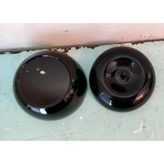 Vintage Japanese Apple Bento Lacquer Box in Black Fruit For Sale - Image 4 of 11