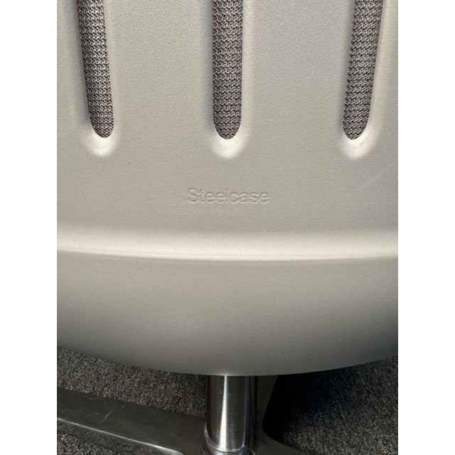 Steelcase Steelcase I2i Swivel Chair For Sale - Image 4 of 12