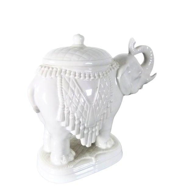 Vintage Andrea by Sadek White Porcelain Elephant Candy Dish | Elephant Lidded Trinket Box | Made in Japan | Foil Sticker For Sale In Atlanta - Image 6 of 16