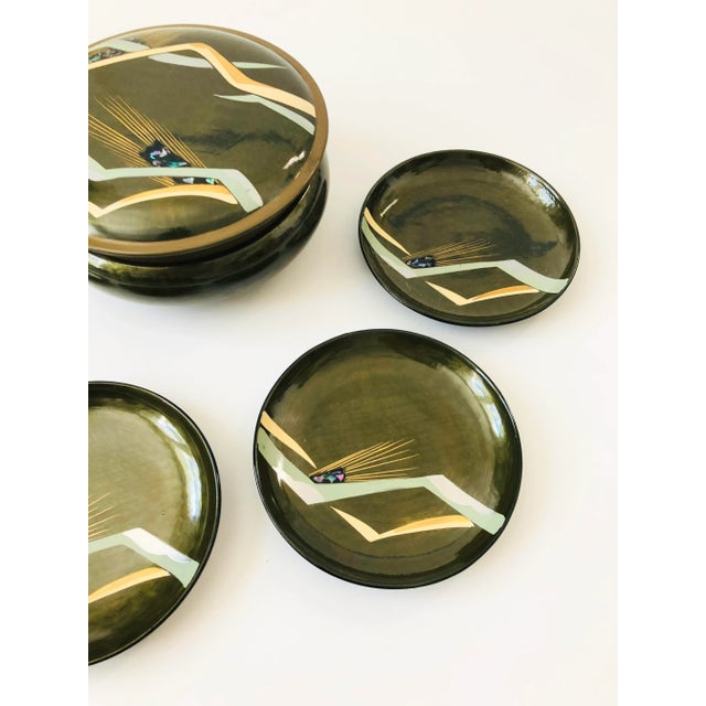 Vintage Lacquerware Tray Set in Box For Sale - Image 9 of 12