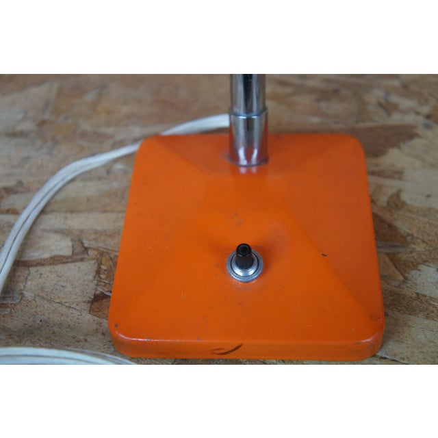 Vintage Mid-Century Modern Gooseneck Telescopic Industrial Metal Desk Lamp in Orange For Sale - Image 6 of 11