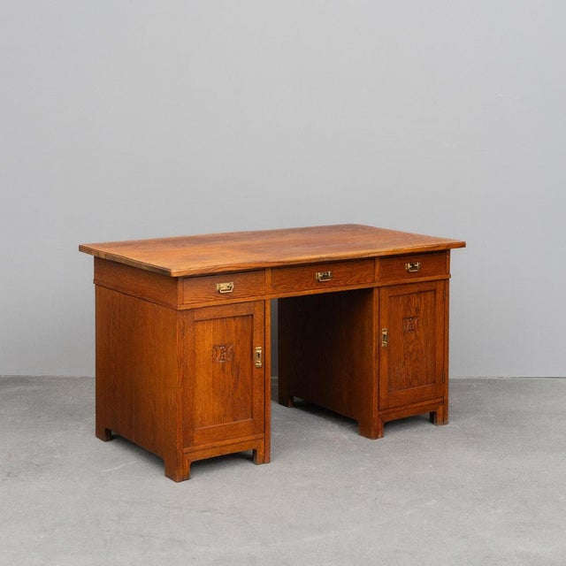 Early 20th Century Art Nouveau Desk in Oak For Sale - Image 18 of 18