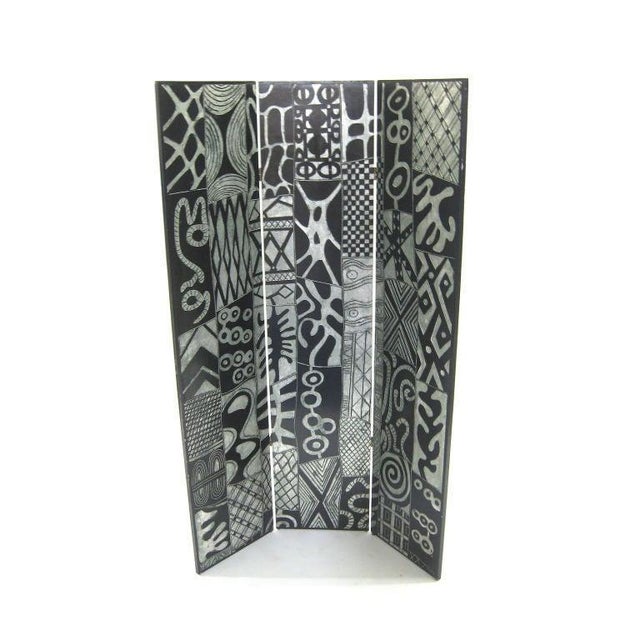 Dramatic Gilded Silver and Black Lacquer Folding Screen For Sale - Image 4 of 9