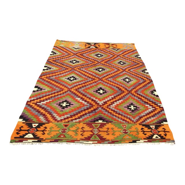 Vintage Diamond Design Kilim Rug - 66" X 90.5" For Sale