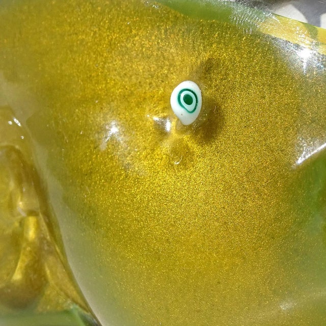 Late 20th Century Venetian Murano Vintage Sommerso Yellow Gold Aventurine Italian Art Glass Fish Figure Sculpture For Sale - Image 5 of 8