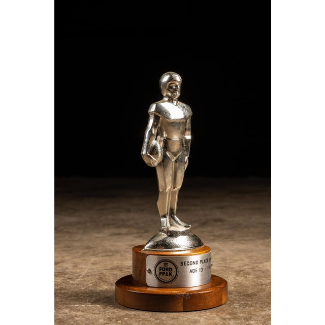 1950s Vintage 1967 Punt, Pass and Kick Trophy For Sale - Image 5 of 5