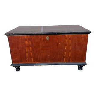 Antique 19th C. Manheim Pa Flame-Grain Painted Blanket Chest With Key For Sale