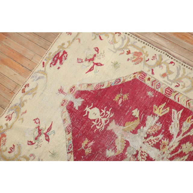 Late 19th Century Antique Zabihi Collection Turkish Ghiordes Rug - 3'10" x 6' For Sale In New York - Image 6 of 8