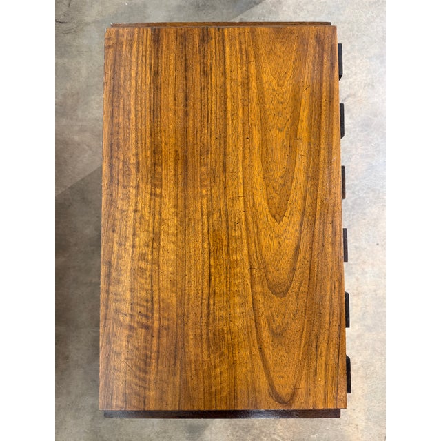 Pair of Lane Staccato Brutalist Walnut Nightstands or End Tables, 1970s For Sale - Image 11 of 16
