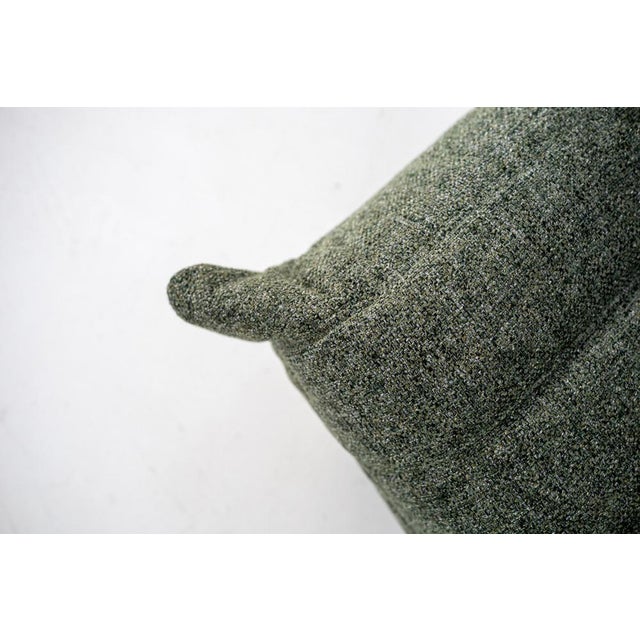 Set of Togo Lounge Chair and Pouf in Grey Tweed Fabric by Michel Ducaroy for Ligne Roset, 1973 For Sale - Image 12 of 18
