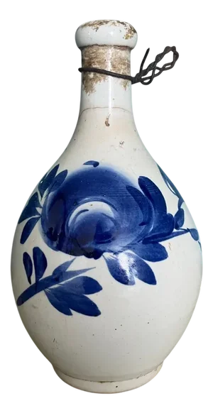 Vintage Japanese Saki Bottle in Ceramic