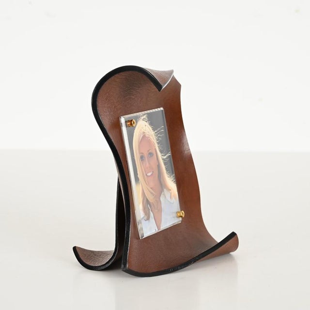 Mid-Century Italian Curved Leather Picture Frame by Adnet, Italy, 1970s For Sale - Image 11 of 15