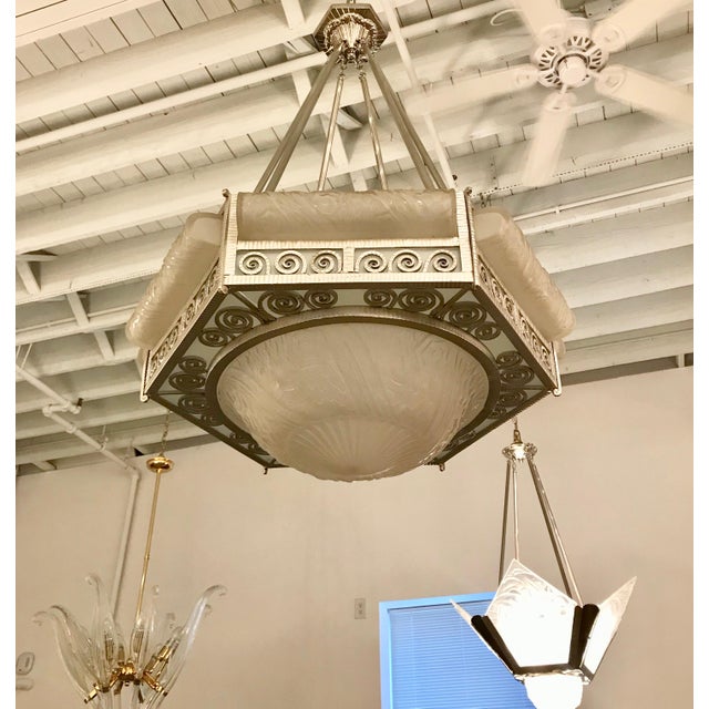 Silver French Art Deco Hexagonal Chandelier by Schneider For Sale - Image 8 of 13