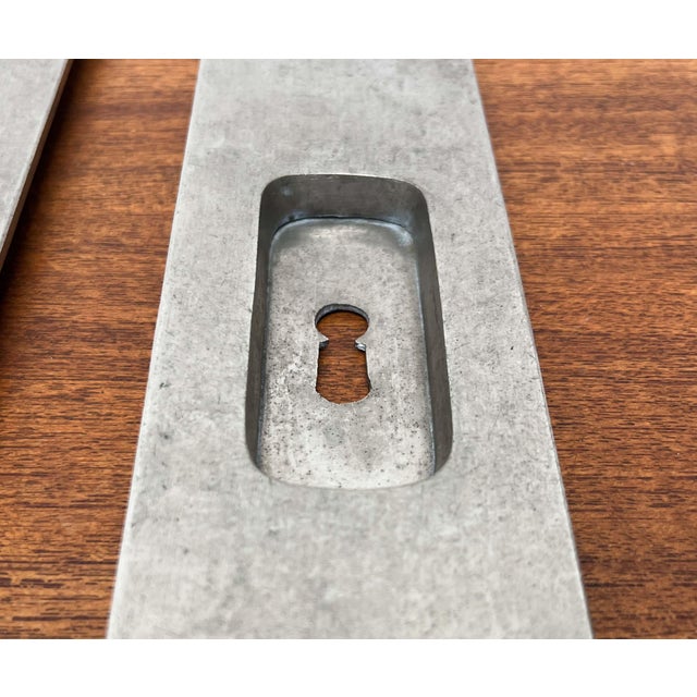 Minimalist Sliding Door Mounting Handles, Germany, 1920s, Set of 2 For Sale - Image 6 of 12
