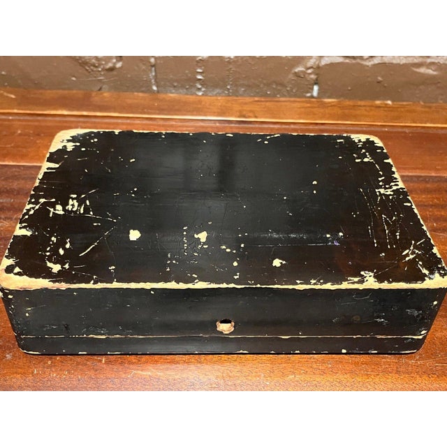Black Antique Japanese Lacquer Box Iris Flower & Bird Motif Black Red Gilt For Sale - Image 8 of 8