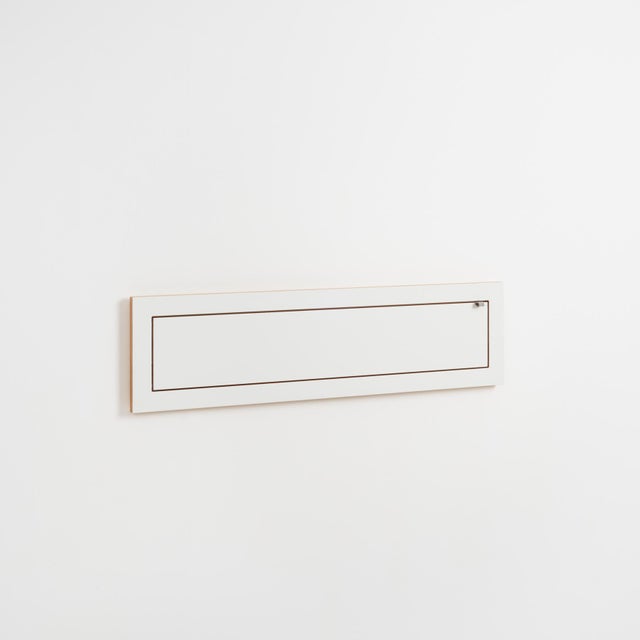 Probably the longest folding shelf in the world. Light as a feather, the panorama shelf appears in the Fläpps universe. As...