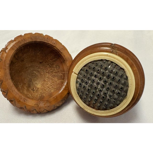 19th Century Victorian Hand Made Wood Spice/ Nutmeg Grater For Sale - Image 10 of 14