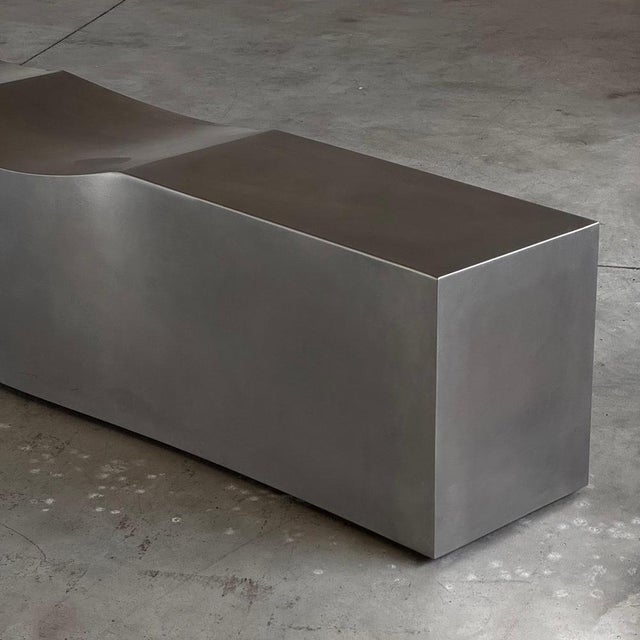 Sculptural Double Dip Bench attributed to Chris Howker for B&B Italia, 2004 For Sale - Image 17 of 18