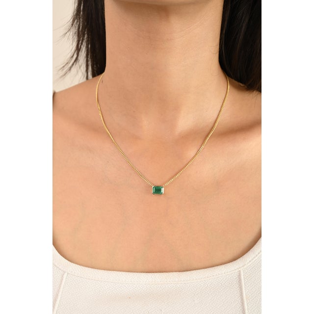 Natural Zambian Emerald Necklace in 14k Solid Yellow Gold For Sale - Image 9 of 14