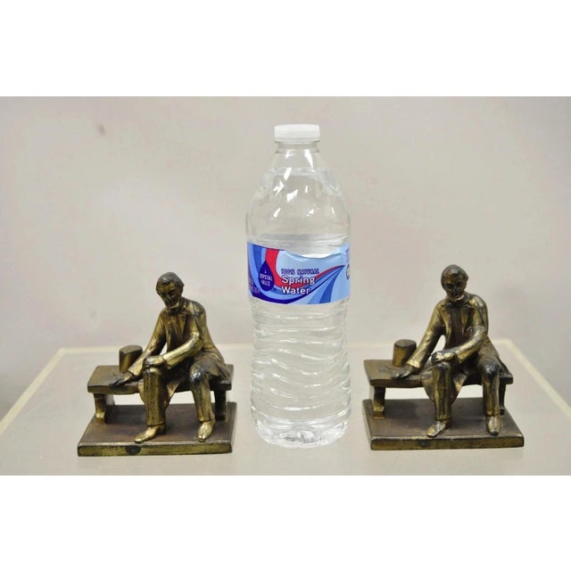 Antique W.V. Egbert Co Seated Abraham Abe Lincoln Metal Bronze Bookends. Item features nice small size, metal...