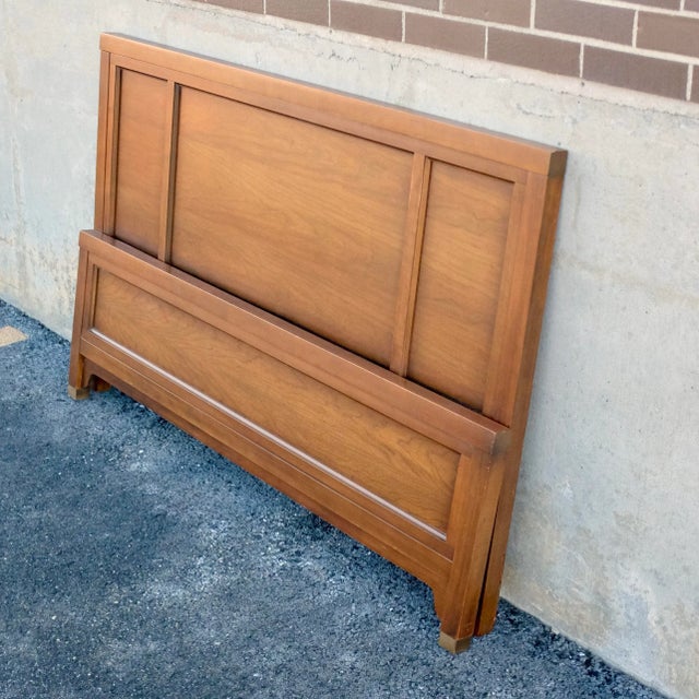 1960s Dixie Furniture "Mark Lx" Full Size Headboard & Footboard For Sale - Image 5 of 9