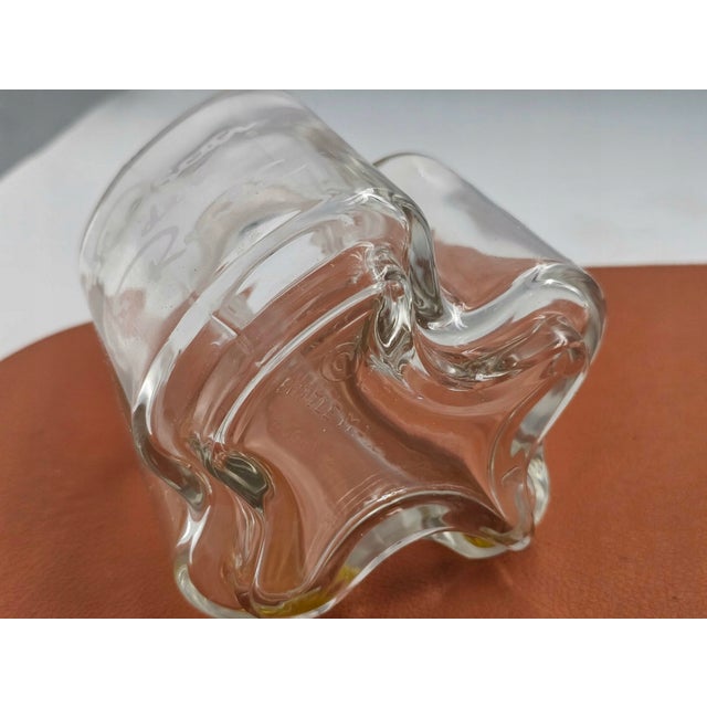 Vintage Perfume Bottle from Oscar De La Renta, 1977 For Sale - Image 4 of 9