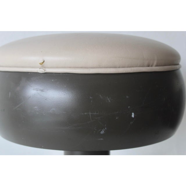 Vintage Space Age Tulip Style Pedestal Stool Swivel Padded Seat For Sale - Image 11 of 18
