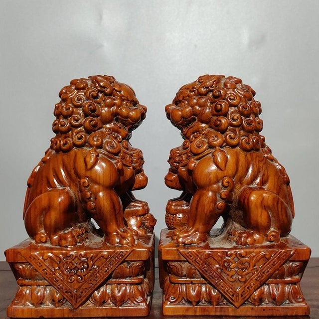 Wood Pair of Hand-Carved Boxwood Guardian Lion Statues on Decorative Bases For Sale - Image 7 of 9