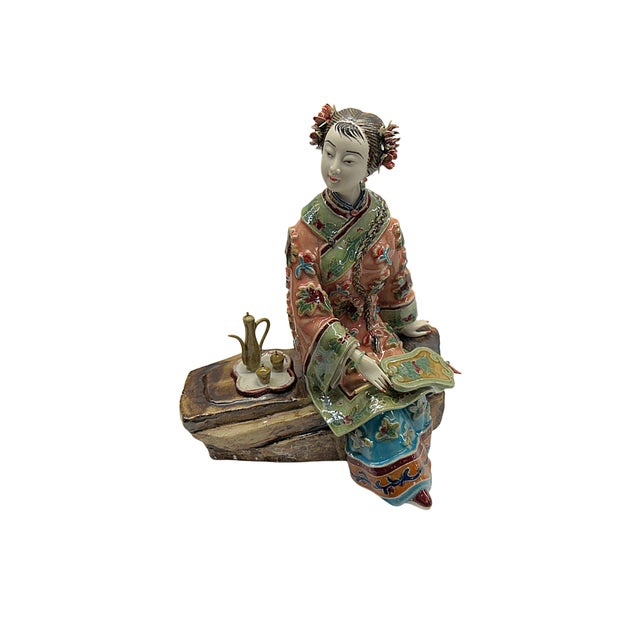 1990s Chinese Porcelain Qing Style Dressing Drinking Tea Lady Figure For Sale - Image 5 of 5