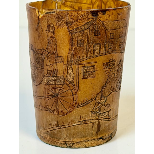 English Georgian Satirical Cow Horn Beaker Royal Coach Attacked Heraldic Lion For Sale - Image 17 of 18
