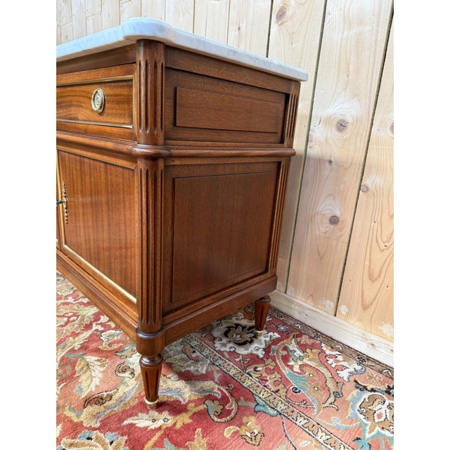 Louis XVI Style Low Sideboard in Mahogany and Carrara Marble For Sale - Image 4 of 12