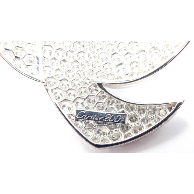 Metal 1990s Cartier Colombe De La Paix Dove of Peace Diamond White Gold Pendant Necklace For Sale - Image 7 of 16