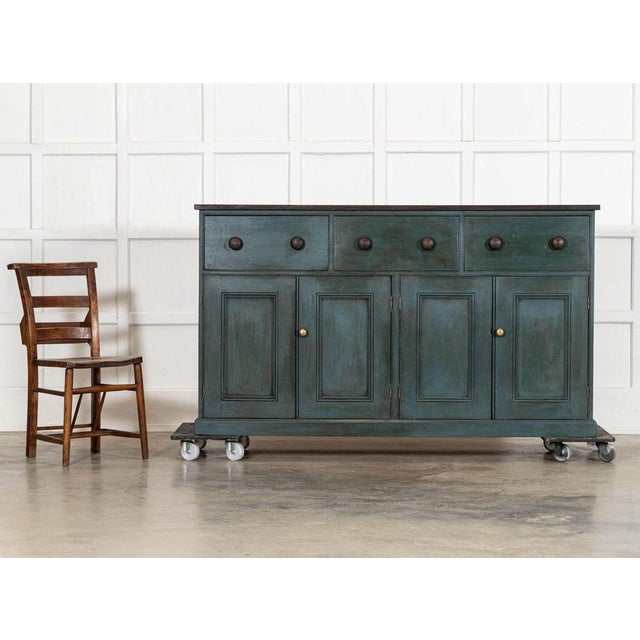 English Painted Pine Dresser Base, 1880s For Sale - Image 4 of 18