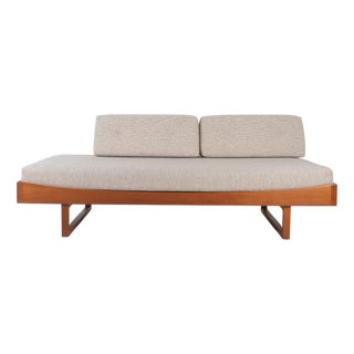 Danish Model 159 Daybed attributed to Bernhard Pederson & Søn, 1960s For Sale