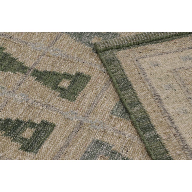 Beige Rug & Kilim’s Scandinavian-Inspired Rug, Hourglass Geometric Patterns in Green For Sale - Image 8 of 10