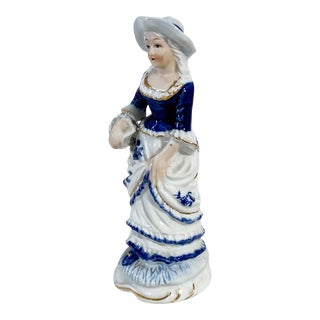 Old European Bibelot of a Standing Female Sculpture For Sale