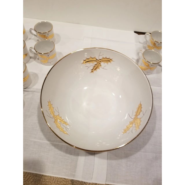 2000 - 2009 Italian Christmas Eggnog Set For Sale - Image 5 of 6