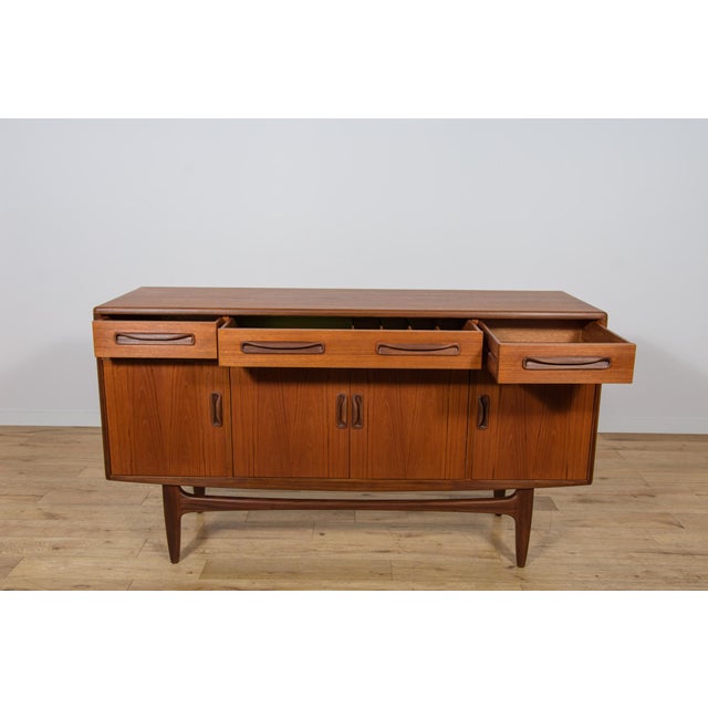 Mid-Century Modern Teak Sideboard by Victor Wilkins for G-Plan, 1960s For Sale - Image 9 of 18
