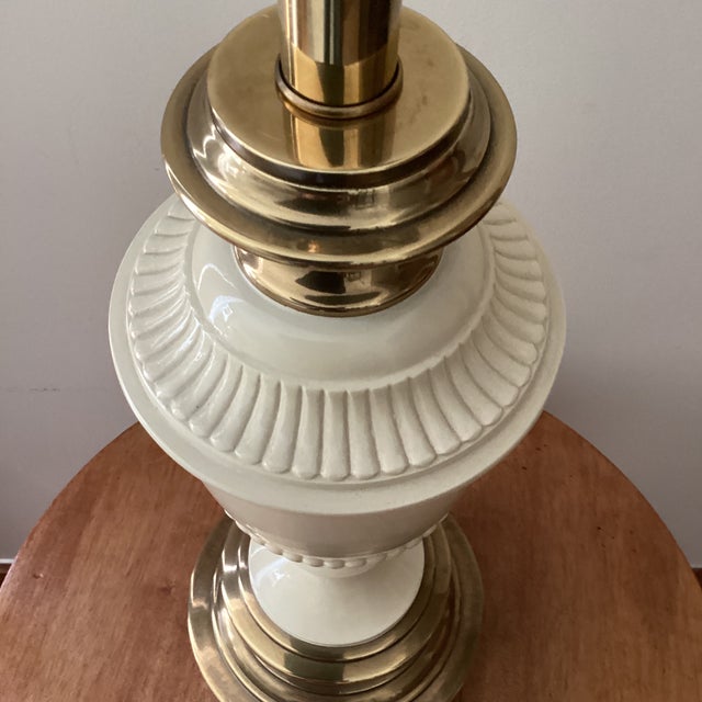 Cream Vintage Rare Ethan Allen Art Deco Brass and Enamel Urn Table Lamp Footed Base For Sale - Image 8 of 12