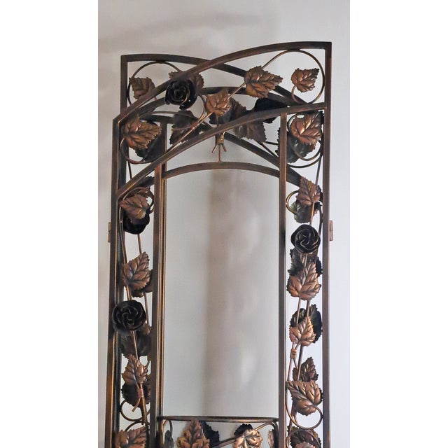 VTG Italian Gold Metal Grape Vine Folding Planter 3 Dividers Hollywood Regency For Sale - Image 16 of 17