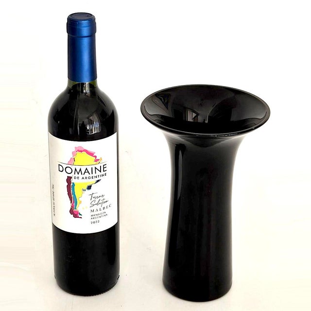 Glass 1960s Italian Art Glass Black Amethyst Vase in the Style of Luciano Vistosi, Murano For Sale - Image 7 of 10