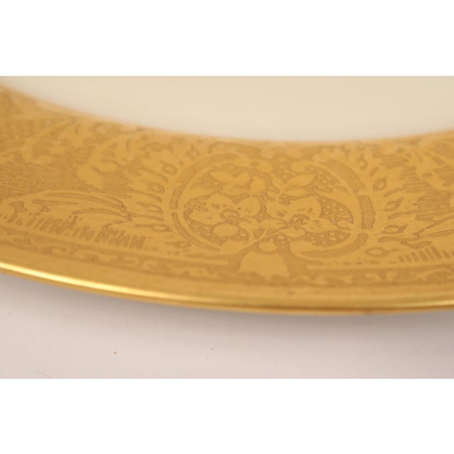 Set of 12 Heinrich & Co Dinner Plates With Acid Etched Gilt Borders For Sale - Image 4 of 7