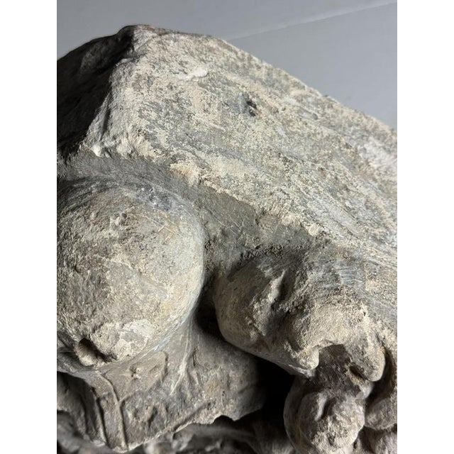 Special hand-carved Coat of Arms / coat of arms. Architectural fragment that was probably above a doorpost. Material:...