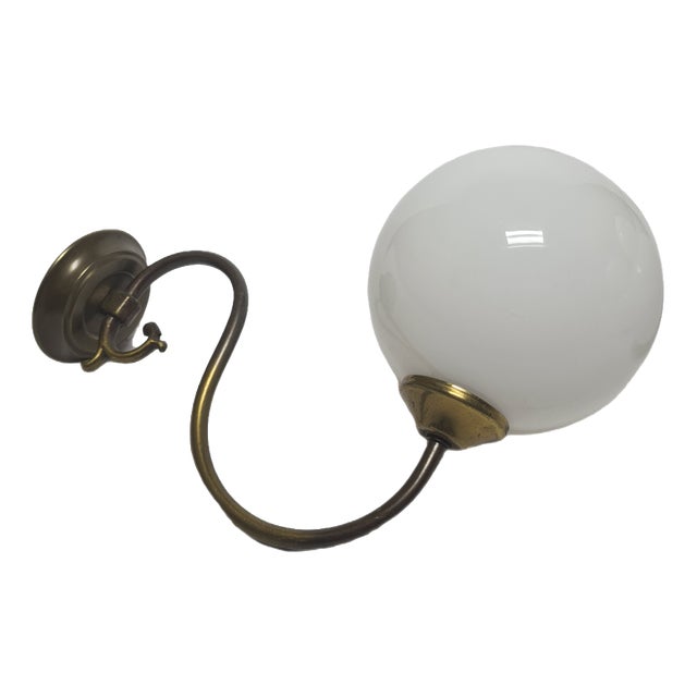 Vintage Art Deco Wall Lamp, Poland, 1950s For Sale