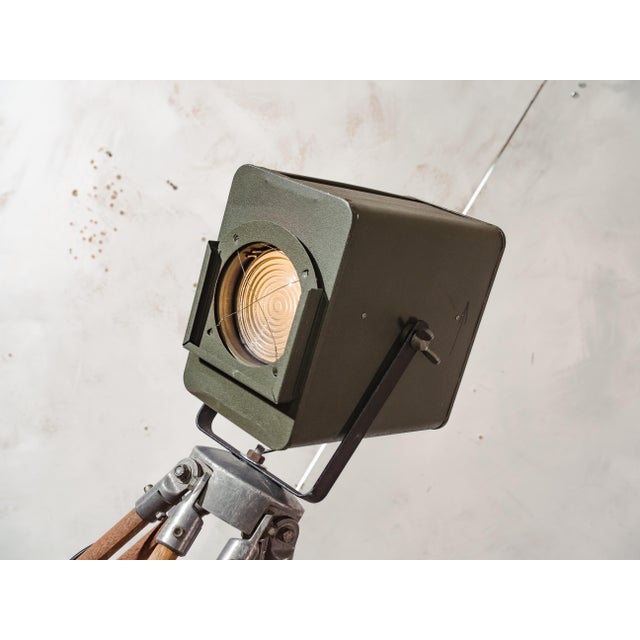 Green Patt 45 Theater Light on Wooden Tripod from Strand Electric, 1960s For Sale - Image 14 of 18