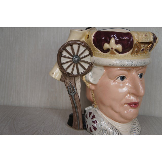 1980s English Signed Royal Doulton George Washington & King George III Toby Character Jug For Sale - Image 12 of 16