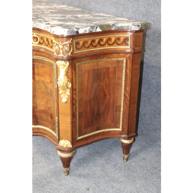 French Linke Quality Antique Mahogany Commode with Dore' Bronze Putti Mounts For Sale - Image 9 of 12
