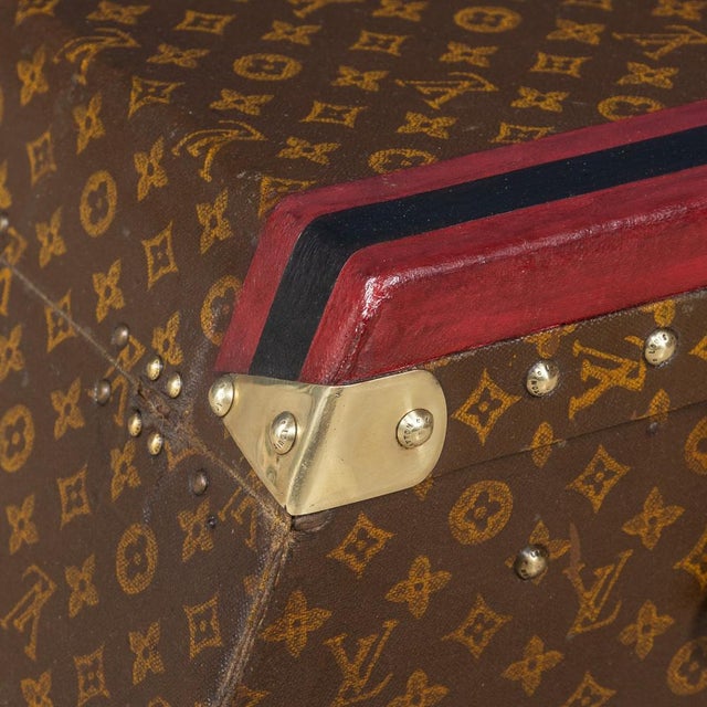 Antique 20th Century Hat Trunk in Monogram Canvas from Louis Vuitton, Paris, 1910s For Sale - Image 3 of 18
